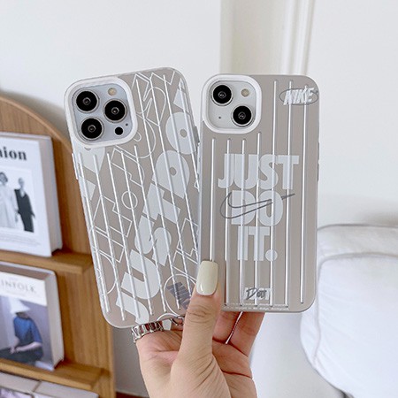 iPhone 13 pro max/13pro スーツケース式 保護ケース nike