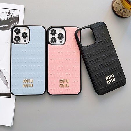 miumiu アイフォーン14Promax カバー 3D立体