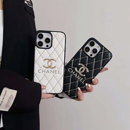 デイジー chanel iphone 15 カバー 